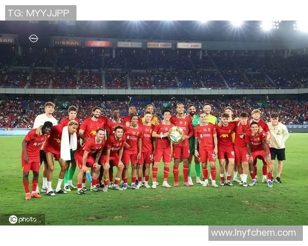 友谊赛精彩回顾利物浦大胜切尔西四球狂潮引发全场欢呼